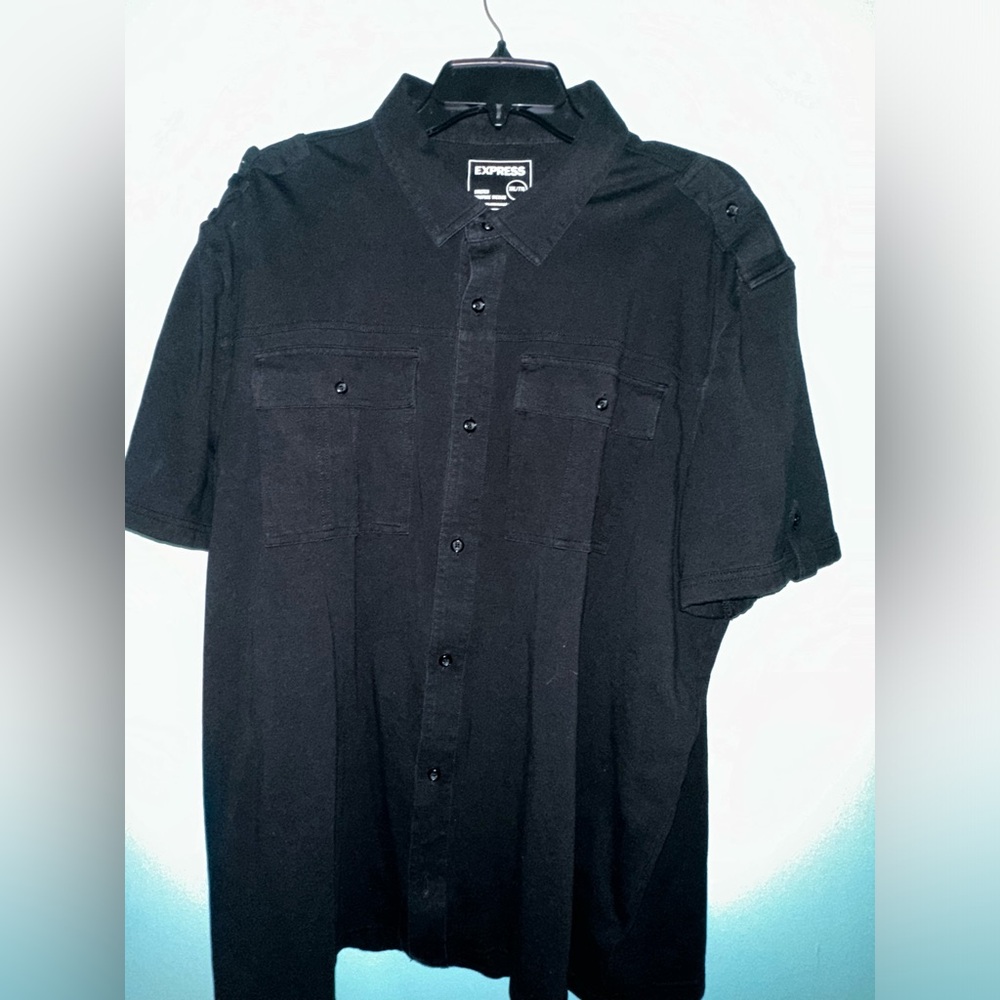 Express XXL slim super soft stretch moisture wicking cargo shirt.